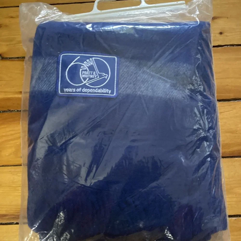 NOS Pratt Whitney 60 Year‎ Promo Blanket 1985 Soft Unused Logo Blue Aviation 60